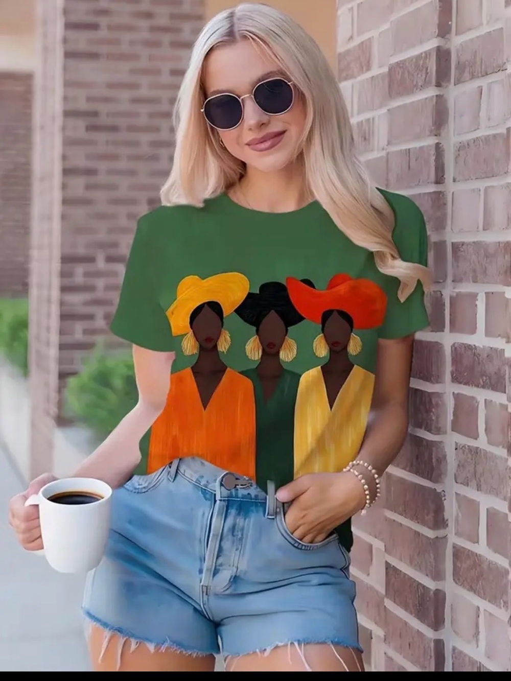 Green Graphic Women’s Tee with Artistic Trio Print
